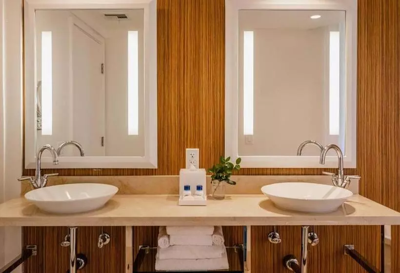 スーペリアスタジオ, Riviera Resort Palm Springs