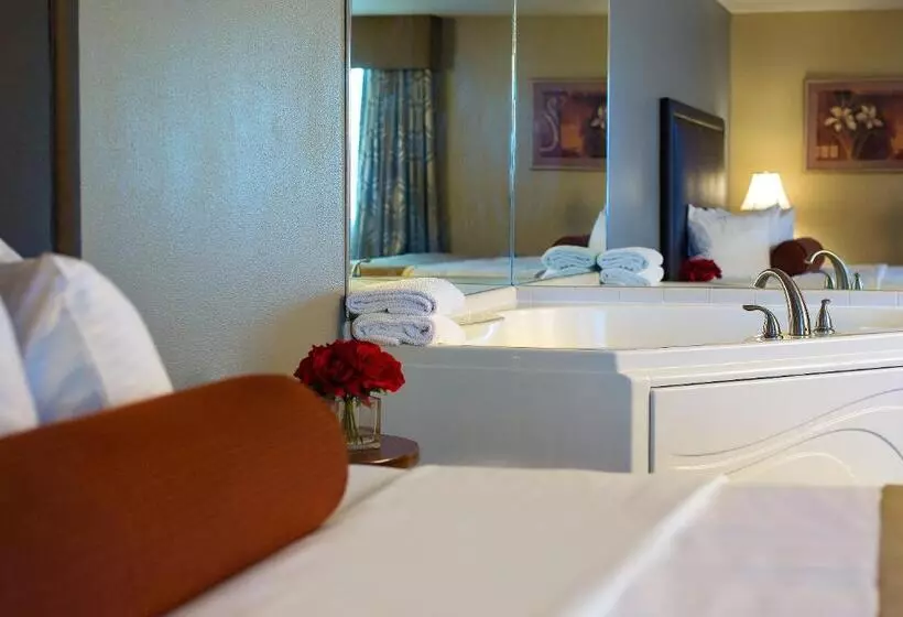 キングサイズベッドのスタンダードルーム, Best Western Plus The Charles