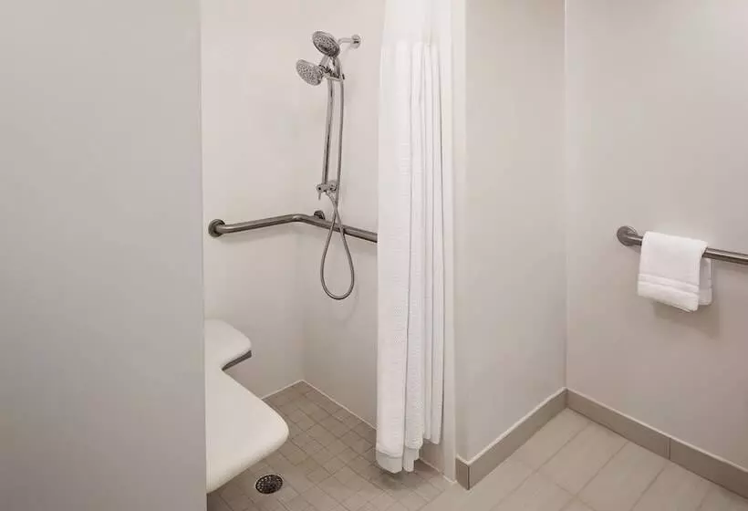 ２ダブルベッドのスタンダードルーム, Courtyard By Marriott Fort Lauderdale North/cypress Creek
