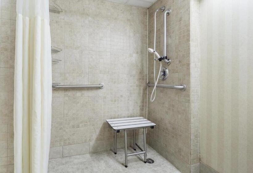Номер Стандарт Адаптированный для Инвалидов, Days Inn By Wyndham Columbus East Airport