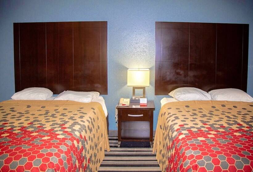 Номер Стандарт 2 Двуспальные Кровати, Econo Lodge