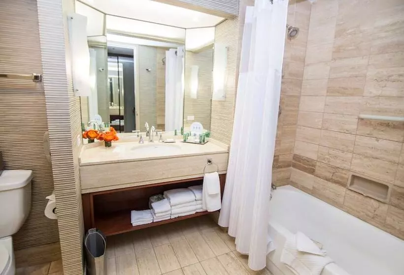 اتاق اجرایی, Hilton Los Angeles/universal City