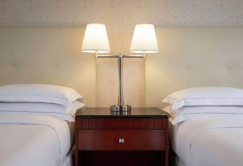 اتاق اجرایی, Hilton Los Angeles/universal City