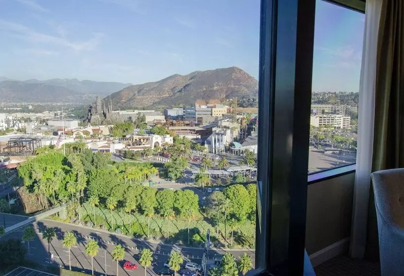 اتاق اجرایی, Hilton Los Angeles/universal City