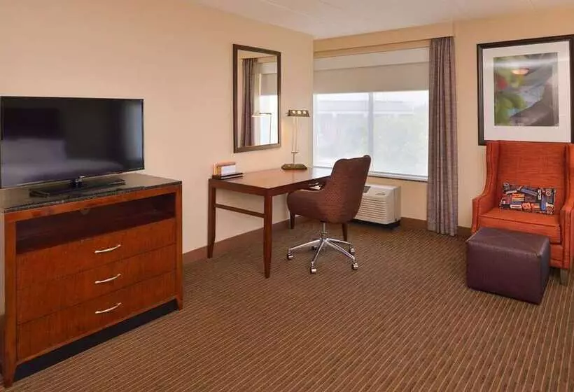 اتاق استاندارد با 2 تخت دوبل, Hilton Los Angeles/universal City