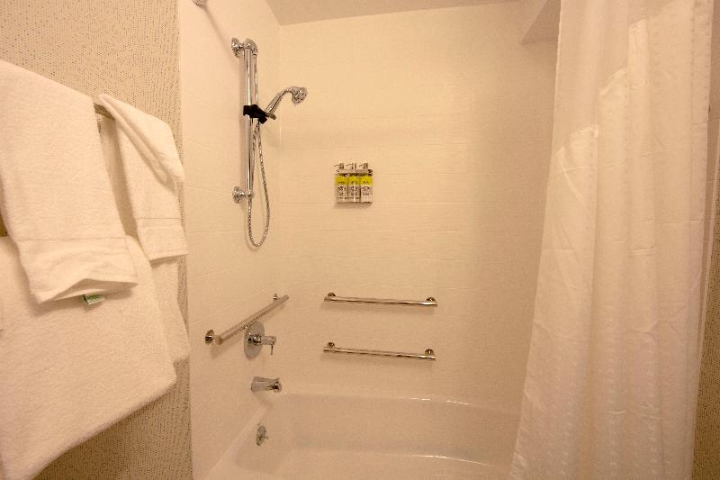 キングサイズベッドのスタンダードルーム, Holiday Inn Express Athens   University Area, An Ihg