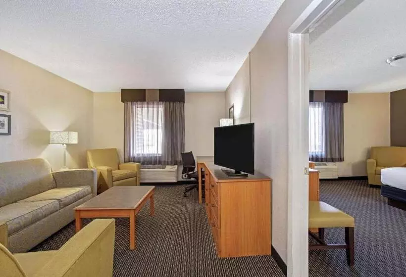 キングサイズベッドのスイートルーム, La Quinta Inn By Wyndham Tucson East