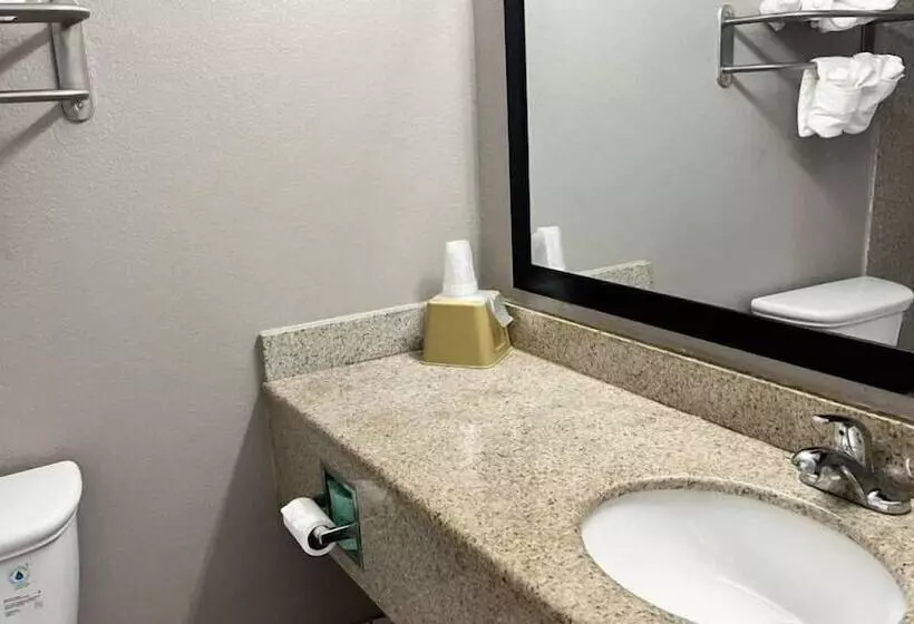デラックススイート, Motel 6 Rock Hill Sc