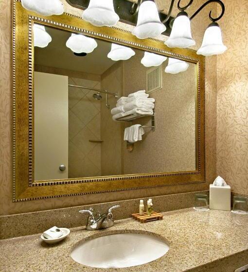 带2个双人床的标准工作室, Red Lion Hotel Kelso