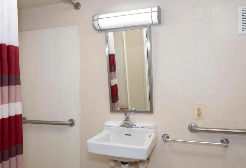 غرفة قياسية سرير كينج لذوى الإحتياجات الخاصة, Red Roof Inn Washington Dc  Lanham