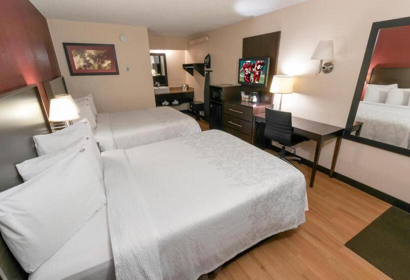 Номер Deluxe, Red Roof Inn Plus+ Secaucus   Meadowlands