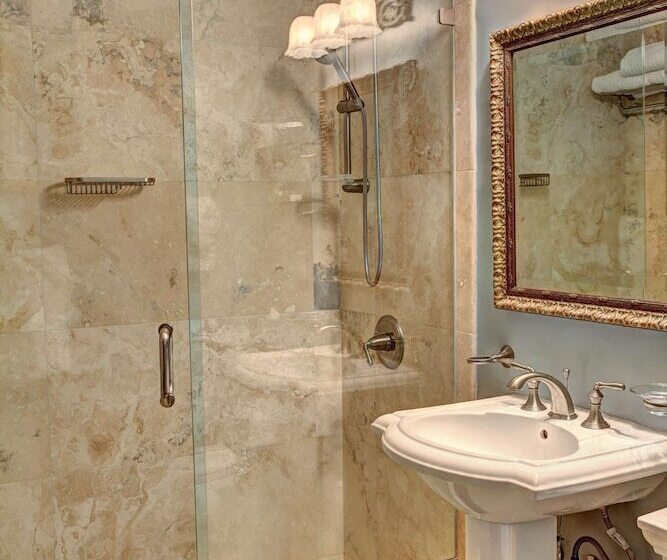 غرفة قياسية, Sea View