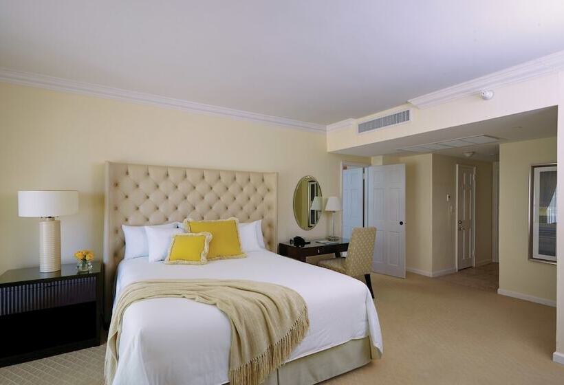 غرفة قياسية, Sea View