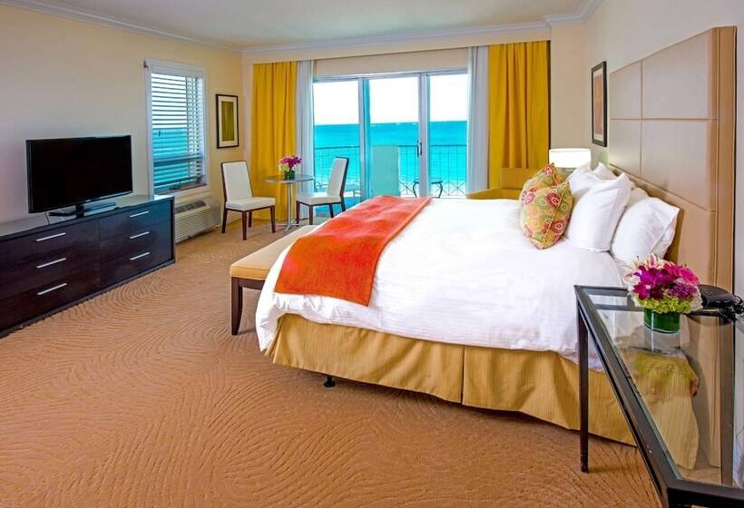 غرفة قياسية سرير كينج, Sea View