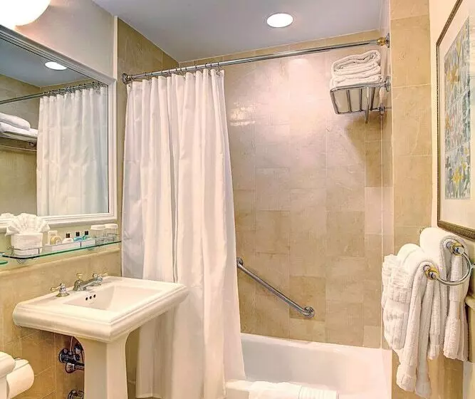اتاق استاندارد با 2 تخت دوبل, Sea View