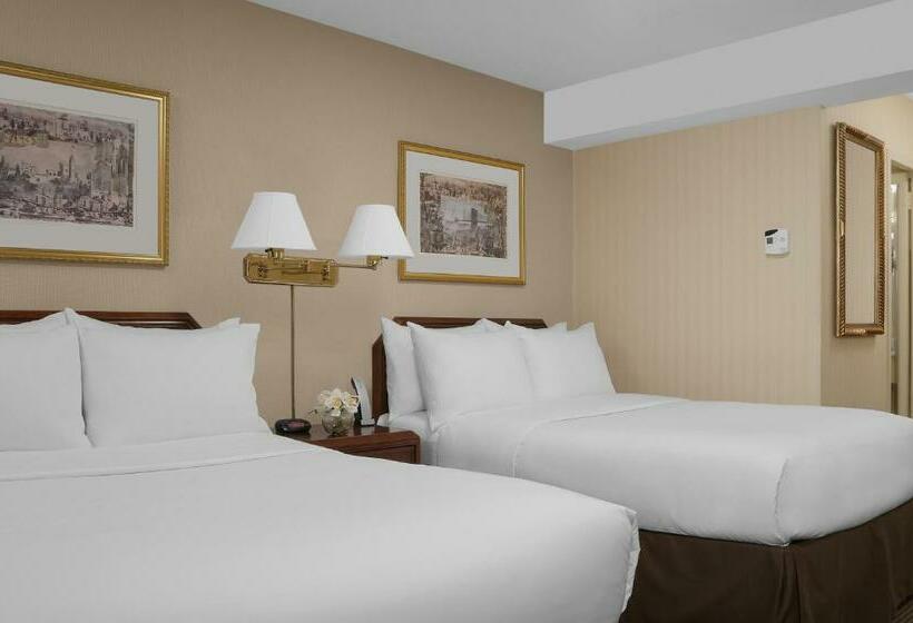 اتاق استاندارد با 2 تخت دوبل, The Manhattan at Times Square