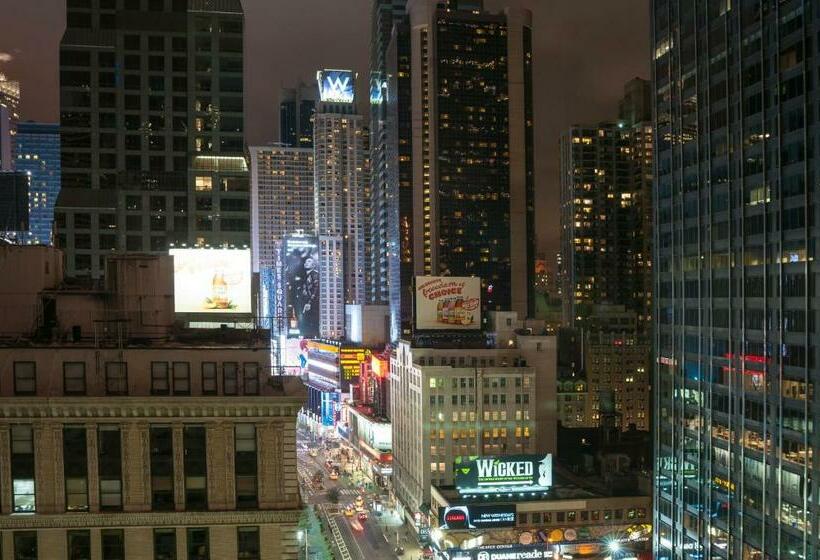 اتاق استاندارد با 2 تخت دوبل, The Manhattan at Times Square