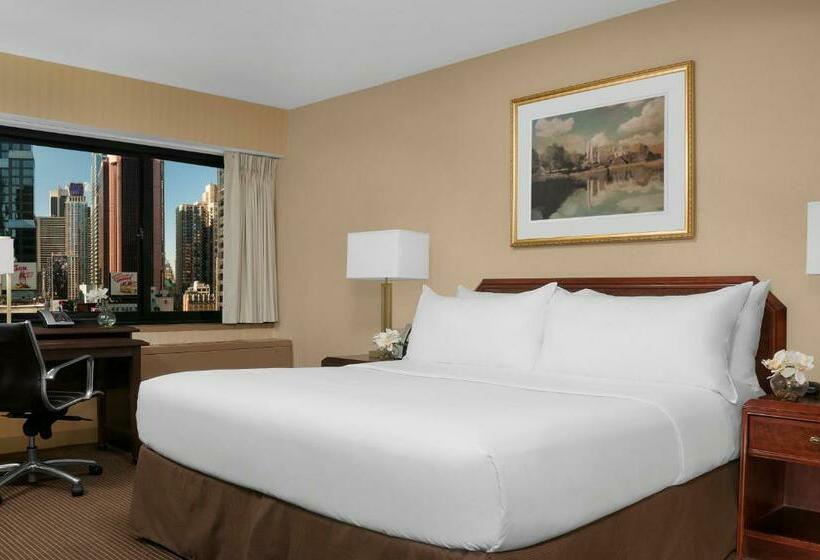 اتاق استاندارد با تخت بزرگ, The Manhattan at Times Square