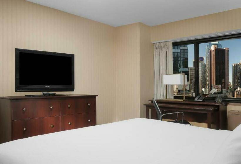 اتاق استاندارد, The Manhattan at Times Square