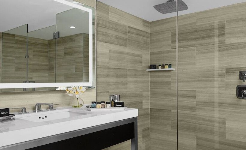 سوییت, The Manhattan at Times Square