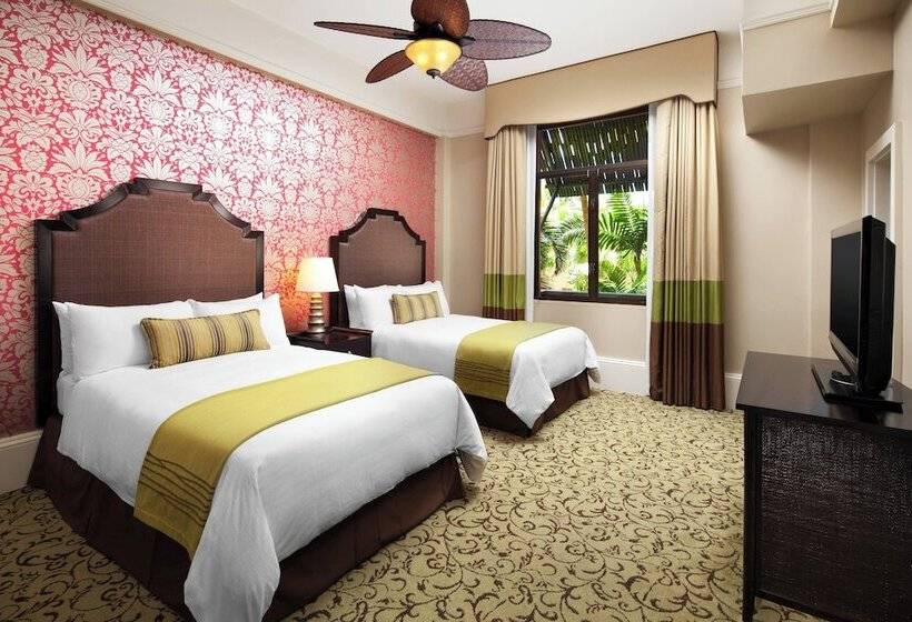Номер Стандарт 2 Двуспальные Кровати, The Royal Hawaiian, A Luxury Collection Resort, Waikiki