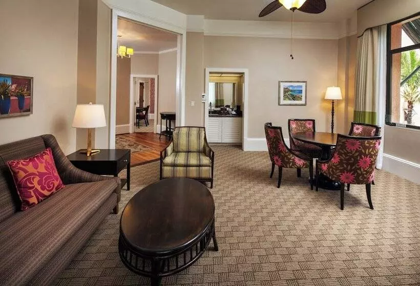 Sviitti Puutarhanäkymä, The Royal Hawaiian, A Luxury Collection Resort, Waikiki