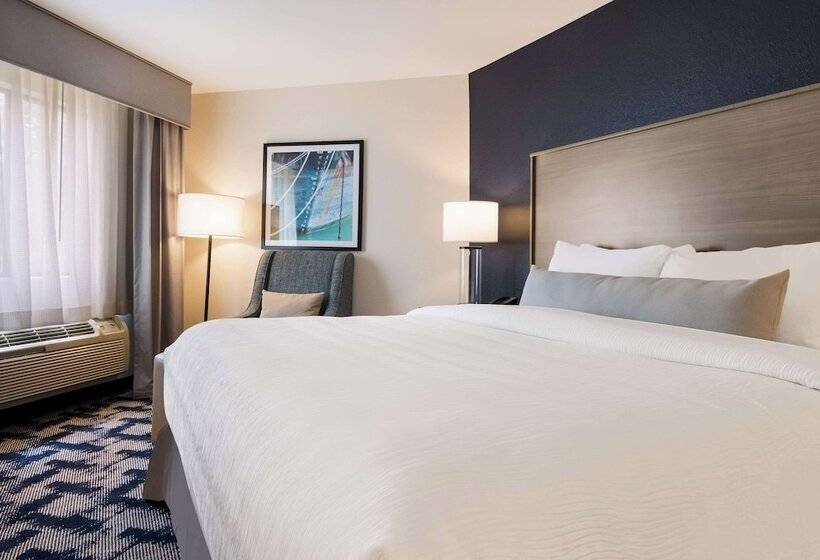 חדר סטנדרט, מיטה זוגית, מותאם לאדם עם מוגבלויות, The Inn on Maritime Bay, Ascend Hotel Collection