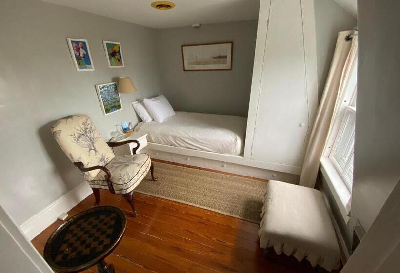 スタンダードシングルルーム, Cliff Lodge