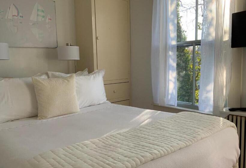 Номер Deluxe, Cliff Lodge