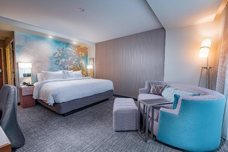 Стандартный Номер Кровать Кинг, Courtyard By Marriott Toledo West