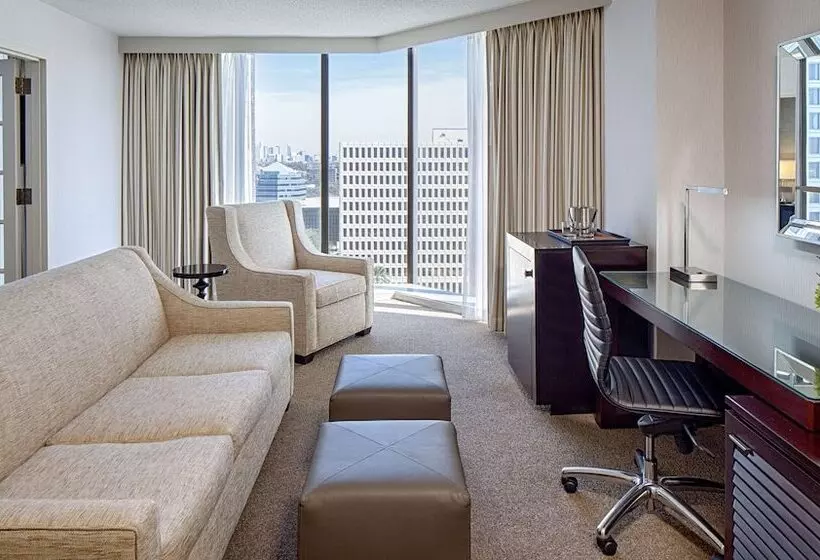 デラックススイート, Doubletree By Hilton Hotel Houston   Greenway Plaza
