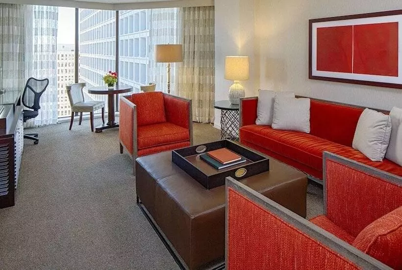 デラックススイート, Doubletree By Hilton Hotel Houston   Greenway Plaza