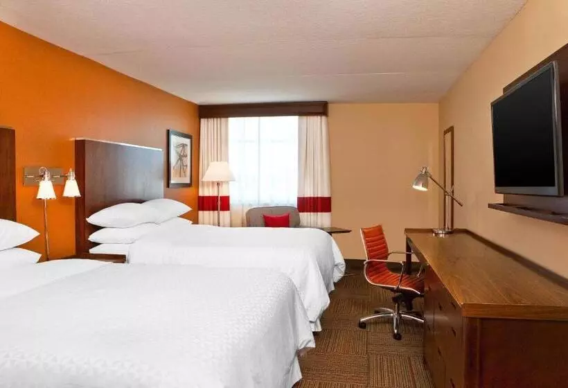 اتاق استاندارد, Four Points By Sheraton Saginaw