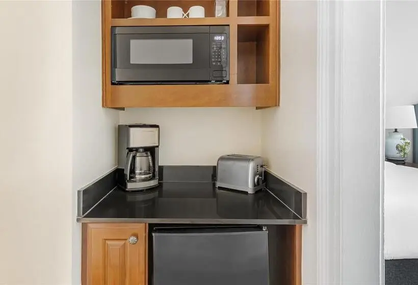スタンダードスタジオ, Hilton Vacation Club Lodge Alley Inn Charleston
