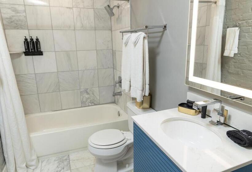 디럭스 룸, Inn On St. Peter, A French Quarter Guest Houses Property