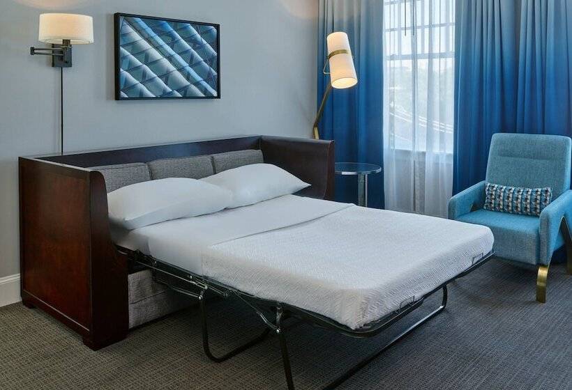 Люкс, Le Méridien Dallas, The Stoneleigh