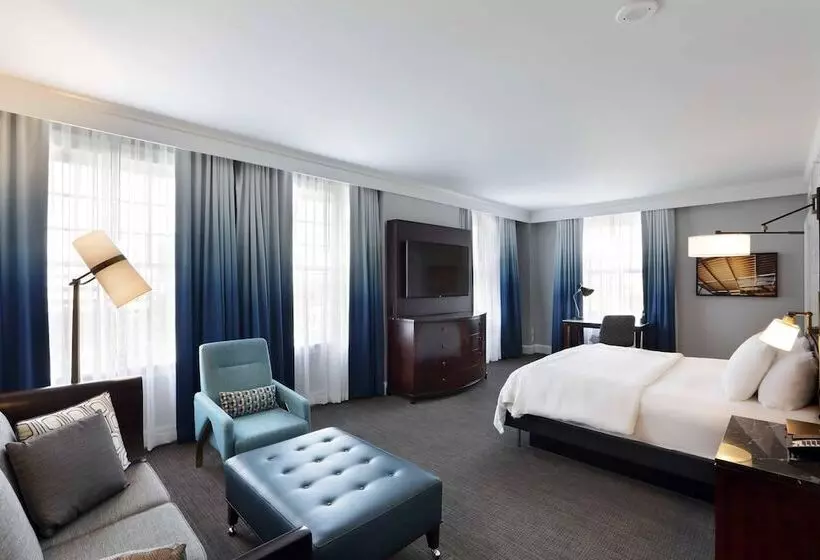 سوییت, Le Méridien Dallas, The Stoneleigh
