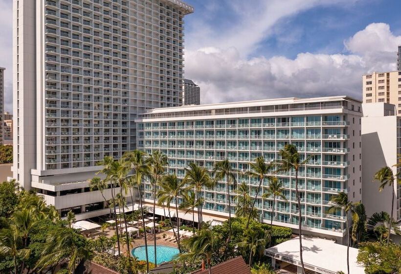 اتاق استاندارد با 2 تخت دوبل, Moana Surfrider, A Westin Resort & Spa, Waikiki Beach