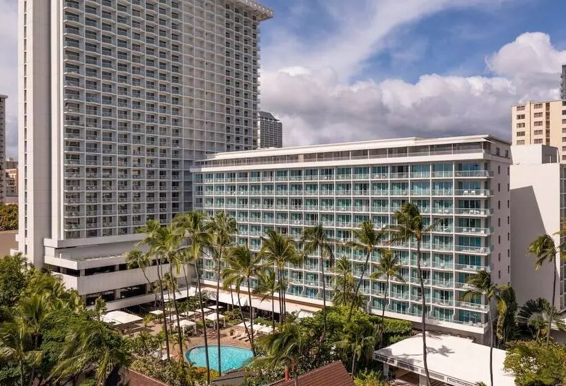 اتاق استاندارد با 2 تخت دوبل, Moana Surfrider, A Westin Resort & Spa, Waikiki Beach