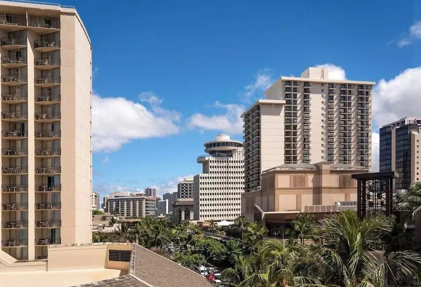 اتاق استاندارد با 2 تخت دوبل, Moana Surfrider, A Westin Resort & Spa, Waikiki Beach
