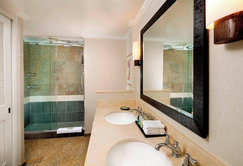 سوییت, Moana Surfrider, A Westin Resort & Spa, Waikiki Beach