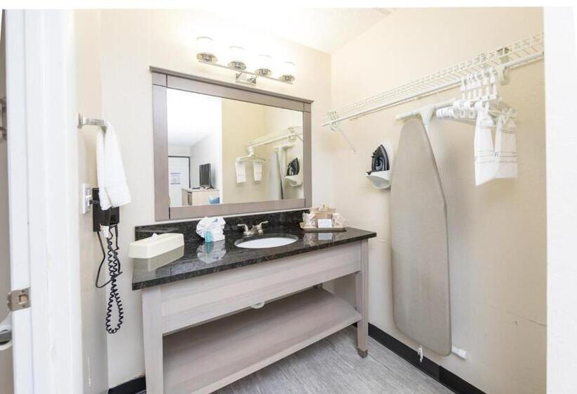 غرفة ديلوكس سرير كينج, Ocean Coast Hotel At The Beach Amelia Island