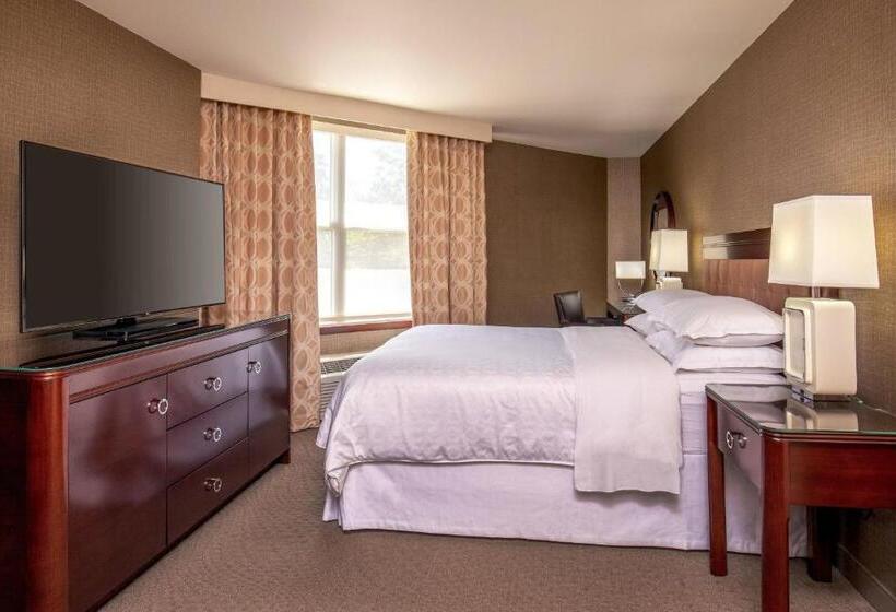 חדר סטנדרט, Sheraton Portsmouth Harborside