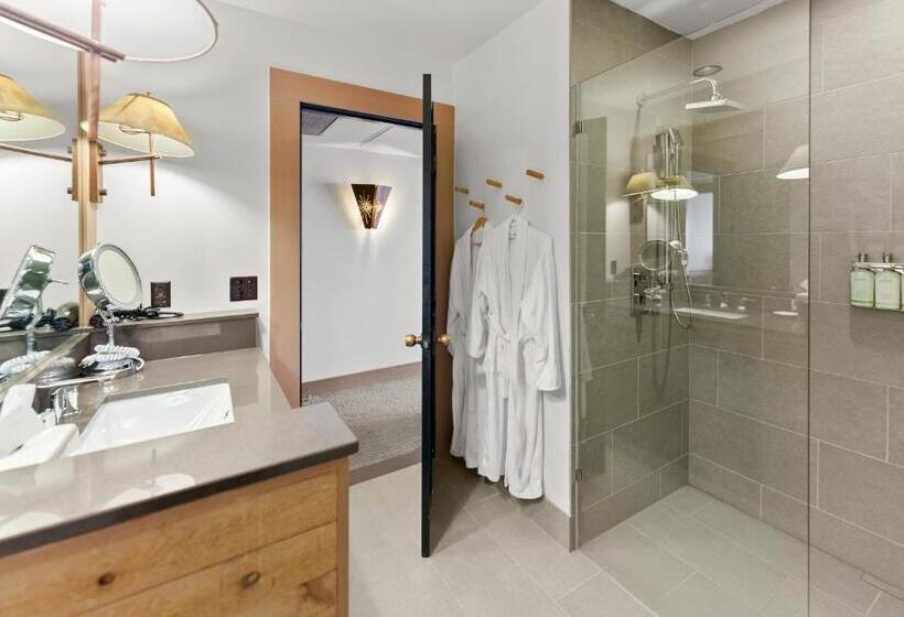 Номер Стандарт Вид на Горы, Sun Mountain Lodge