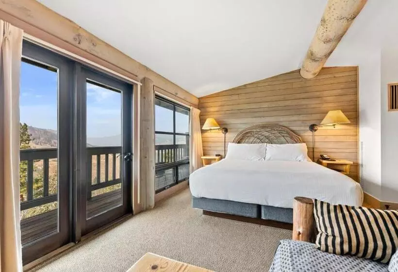 キングサイズベッドのスタンダードルーム, Sun Mountain Lodge