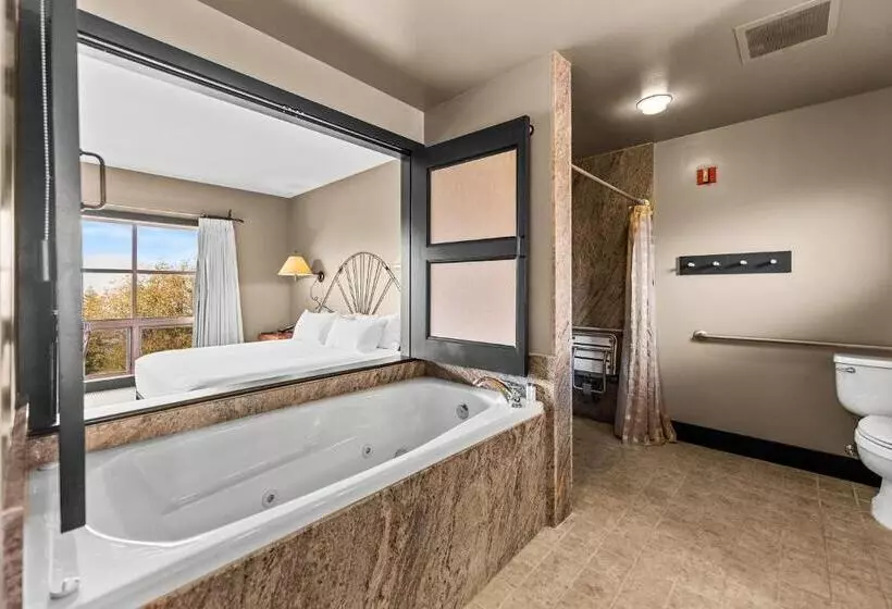 キングサイズベッドのスタンダードルーム, Sun Mountain Lodge