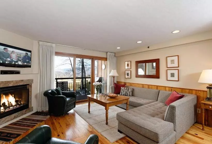 2 Bedroom Premium Apartment, The Crestwood Snowmass Village