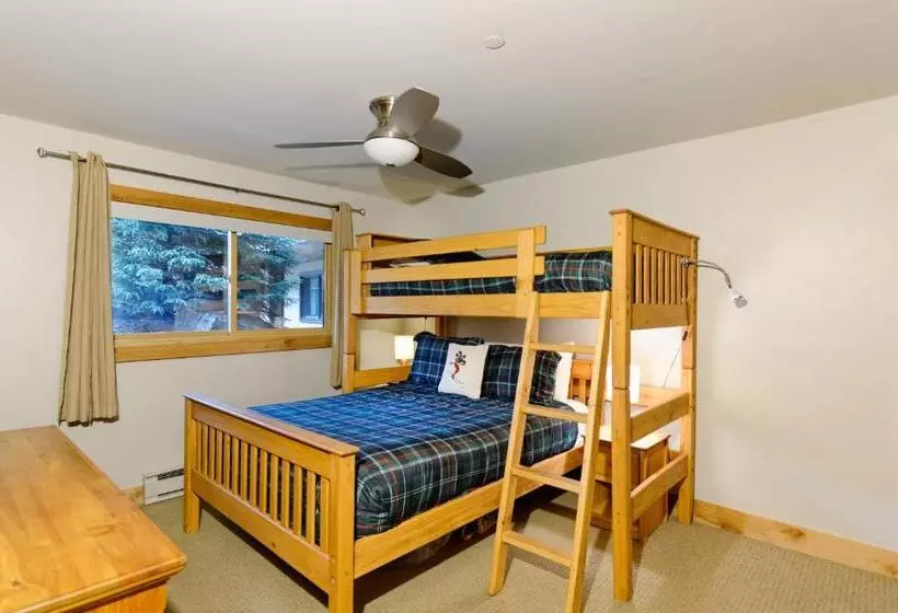3 Bedroom Premium Apartment, The Crestwood Snowmass Village