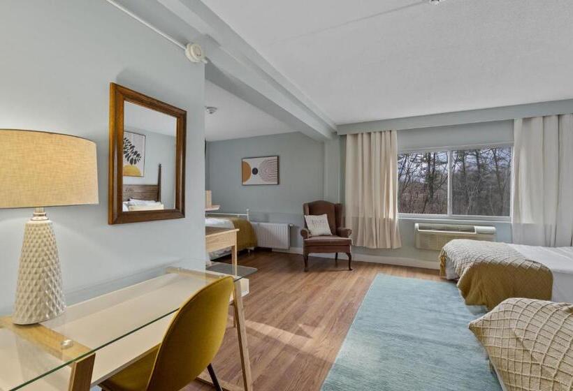 غرفة قياسية, The Hartness House