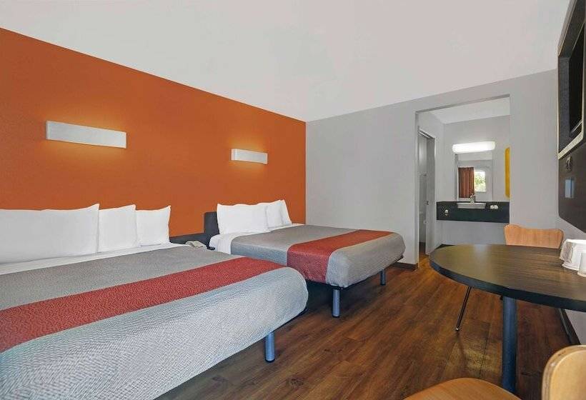 Номер Deluxe, Motel 6 San Jose, Ca Airport